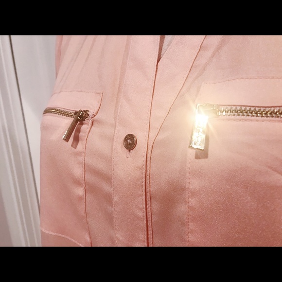 Calvin Klein Button Up - Picture 6 of 6